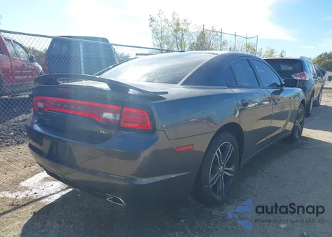 2014 Dodge Charger R/T z USA, uszkodzony, nr VIN 2C3CDXDT8EH331771